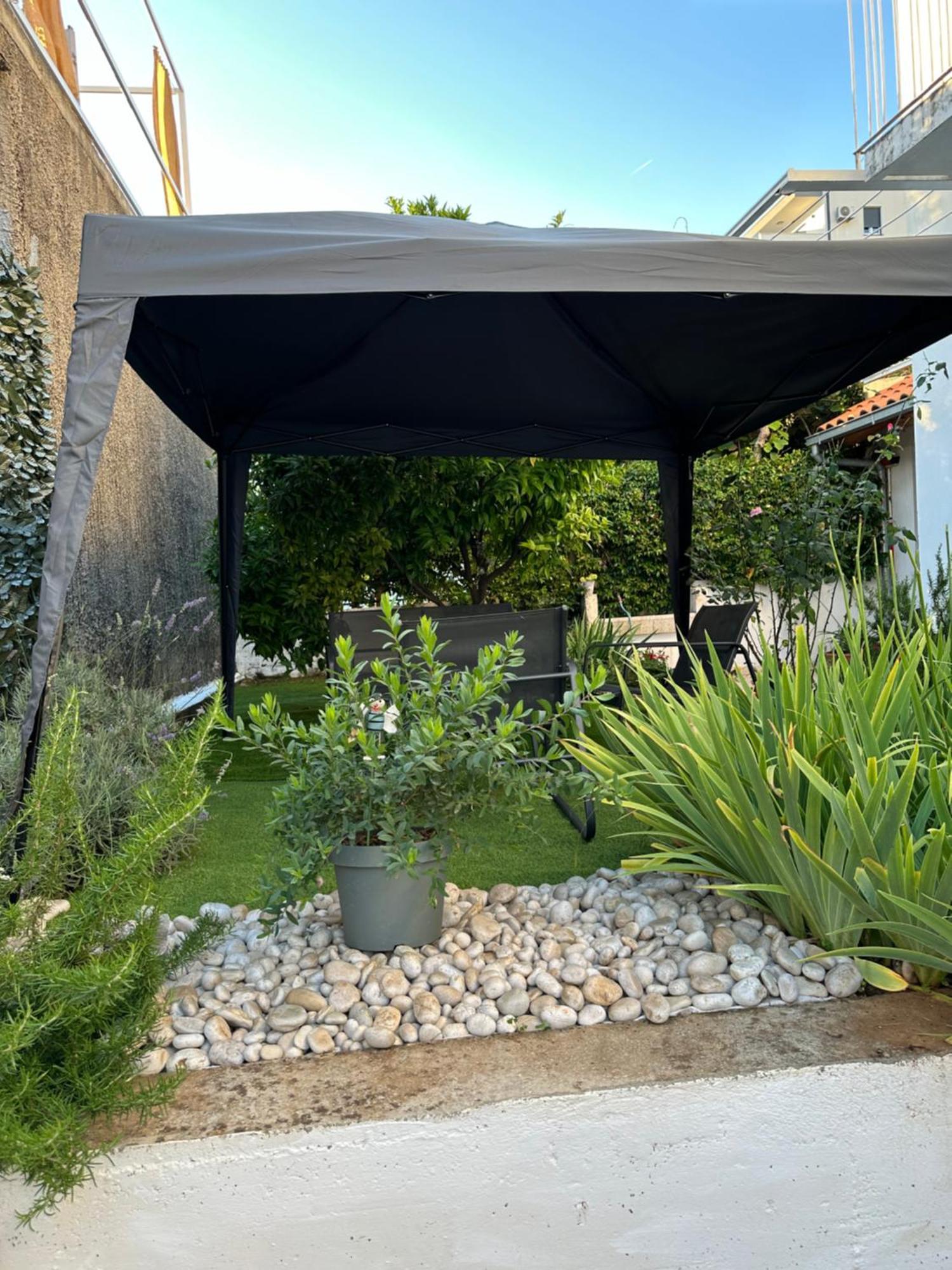 Heliva Apartment